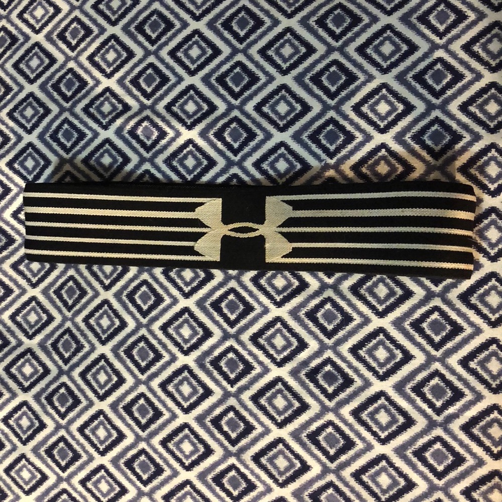 Under Armour headband